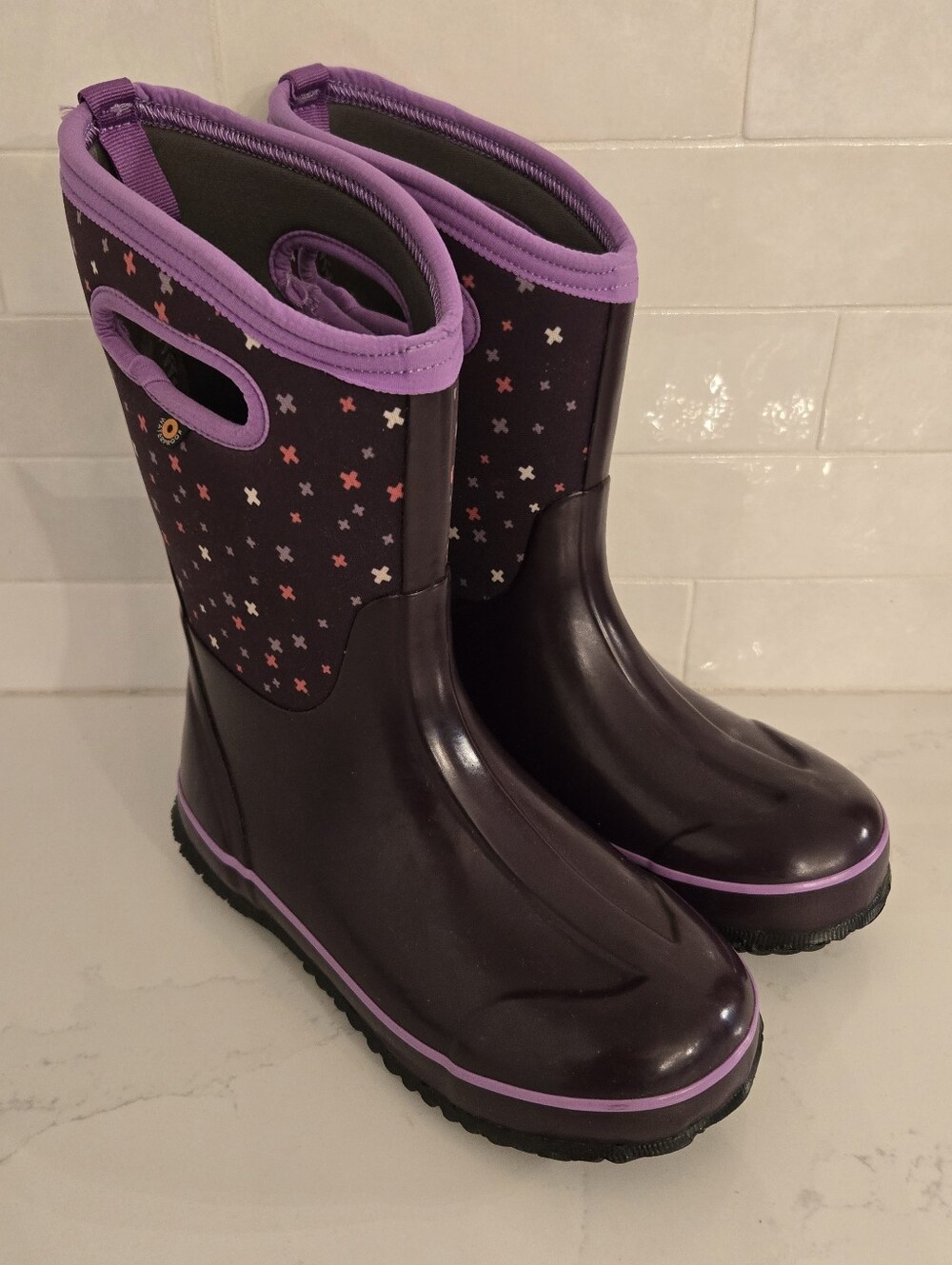 Bogs Kids Waterproof Winter Snow Boots Classic Plus Eggplant Multi Purple Size 5